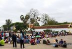 Hundreds show up to receive free cash handouts which never came