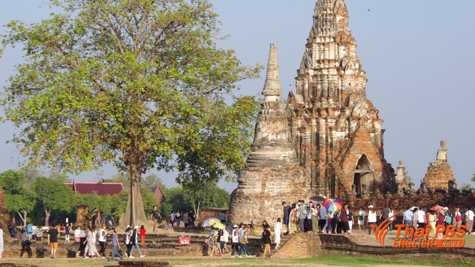 Many tourists flock to a temple in Ayutthaya to trace their past-life destinies