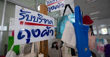 Thais start waking up on reducing plastic bags