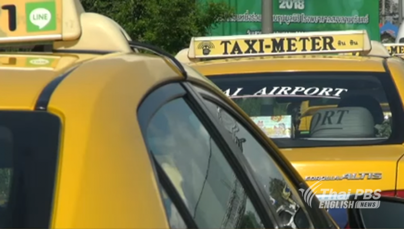 Hat Yai airport taxis protest against new regulation