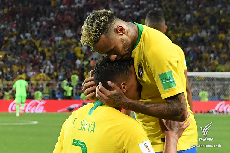 Brazil through to knockout round after ousting Serbia 2-0