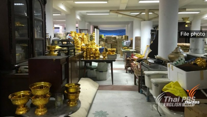 Re-arrangement of order at Wat Sampanthawongsaram