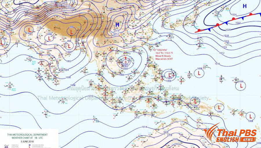Warning out on tropical storm over South China Sea