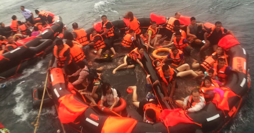 Tourist Boats Capsize Off Thai Resort Island, Leaving at Least 17 Dead