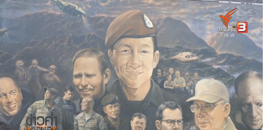 Chalermchai unveils “The Heroes” painting in Chiang Rai |