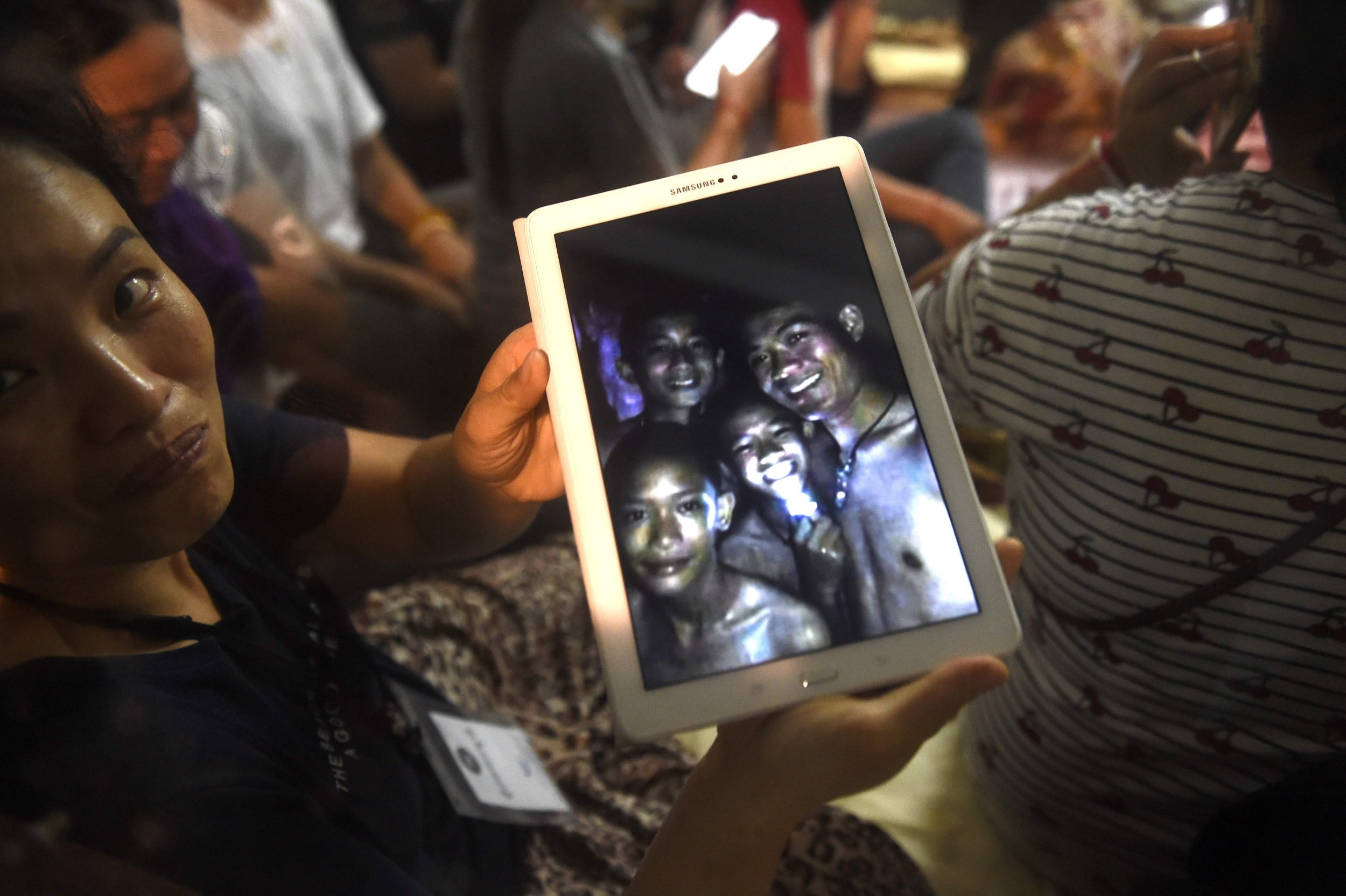 Thailand cave rescue: Football coach sends note apologising to parents of trapped boys