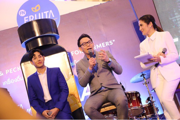 ฟรุตต้า แบรนด์สมูทตี้ผลไม้น้องใหม่ จัดมินิคอนเสิร์ต ‘เป๊ก ผลิตโชค’ สุดใกล้ชิด พร้อมเปิดตัวเป็นพรีเซนเตอร์ระดับเอเชียแปซิฟิก