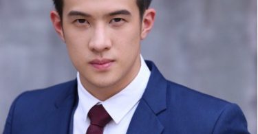 “เจมส์ มาร์” พ่อมดการเงินสุดเพอร์เฟคกับบุคลิกสุดสวิง ในละคร “ดวงใจในไฟหนาว”