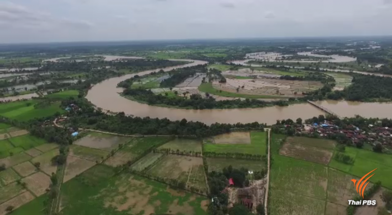 Red flags erected along Chi River banks in Yasothon |