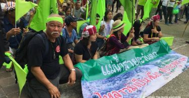 Anti-Doi Suthep housing project groups rally to pressure government |