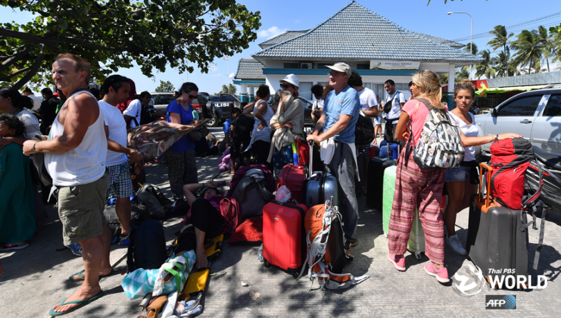 Tourists flee Indonesia’s Lombok island after quake kills 91 |