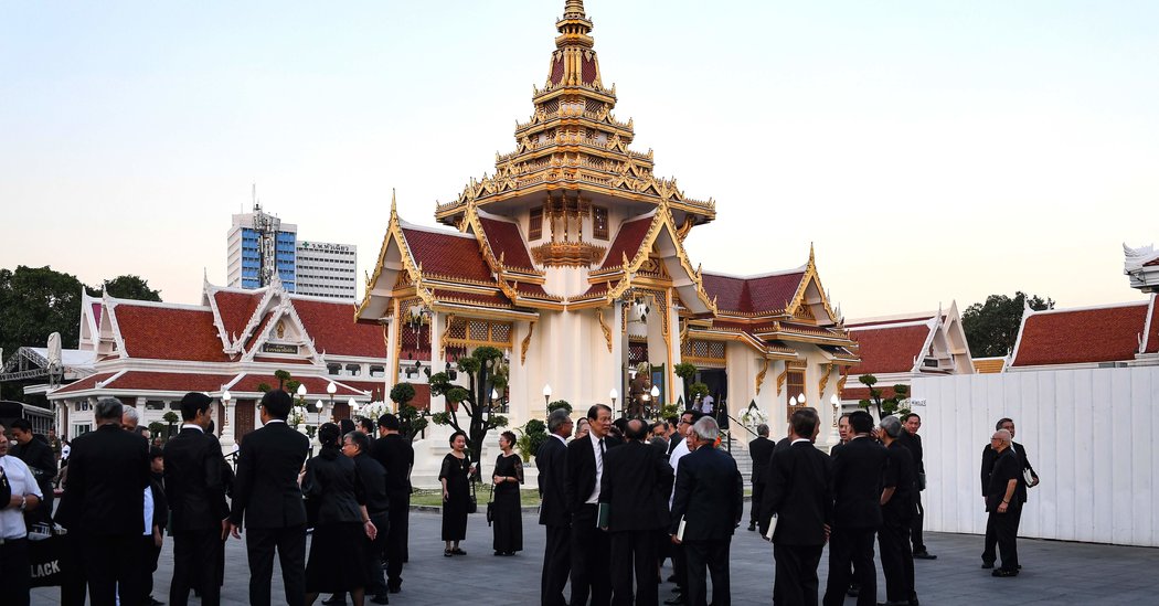Thai Elite Turn Out for Leicester City Owner’s Funeral Services