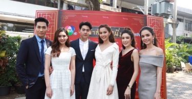 สองบิ๊กบอส “วี-กีต้าร์” ค่ายมากกว่าฝัน ถือฤกษ์ดีเปิดละครเรื่องใหม่ “เจ้าสัวมั่วนิ่ม” คว้า “บอม-พีพี-มิ้นท์” ประชันบทบาทสุดเข้มข้น!