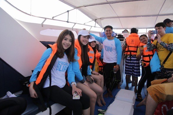 “7 สี ปันรักให้โลก” ส่ง “ฮาน่า-มินท์” แท็กทีม “หนุ่ม อนุวัต-บัวบูชา” ลุยกิจกรรม “ดำน้ำเก็บขยะใต้ท้องทะเล” จ.ชุมพร สร้างจิตสำนึกรักษ์สิ่งแวดล้อม