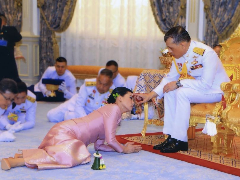 Thai king Vajiralongkorn marries bodyguard making her queen