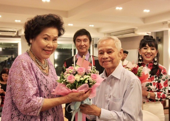“นิสา อาพร”นักร้องรุ่นใหญ่สายบุญ จัดวันเกิดเปิดอัลบั้มเพื่อโครงการ”เอื้ออาทรต่อเด็กและผู้ป่วยเอดส์”วัดพระบาทน้ำพุ
