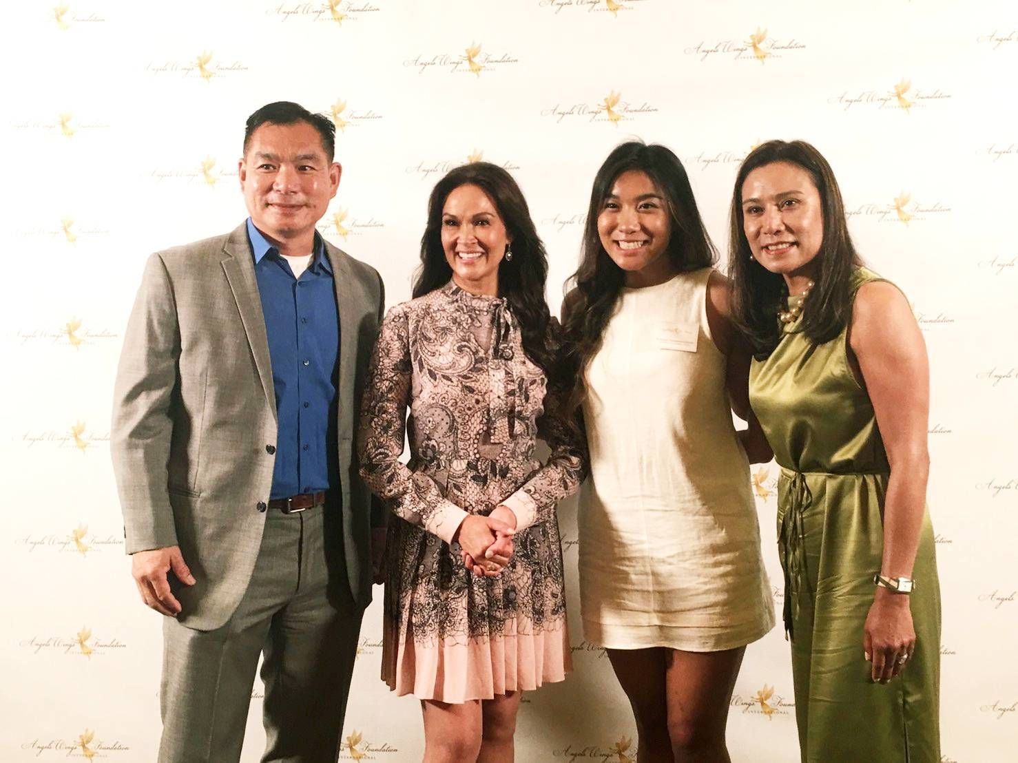 LAPD Officer Pete Phermsangngam reunited with old friend Porntip Bui Simon at her 2019 Angels Wings Thai Scholarship Ceremony
