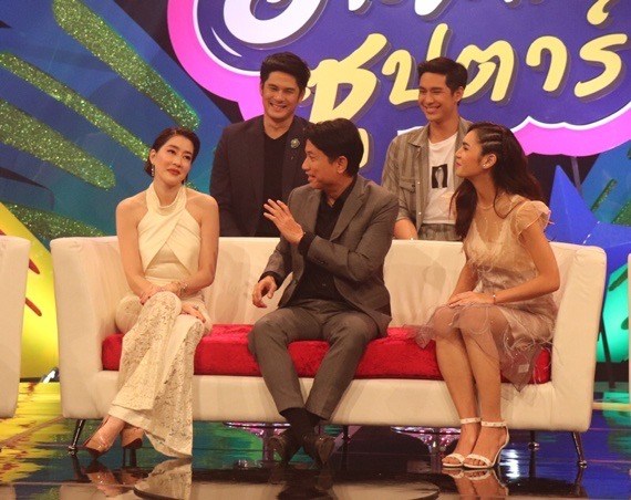 “บอสหลุยส์-เจี๊ยบ” นำทีม “เพลิงเสน่หา”  ทอล์คแซบใน “ฮัลโหล ซุปตาร์” 18 ต.ค.นี้ !