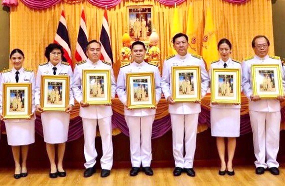 ทส.จัดพิธีรับพระราชทานพระบรมฉายาลักษณ์ พระราชพิธีบรมราชาภิเษก