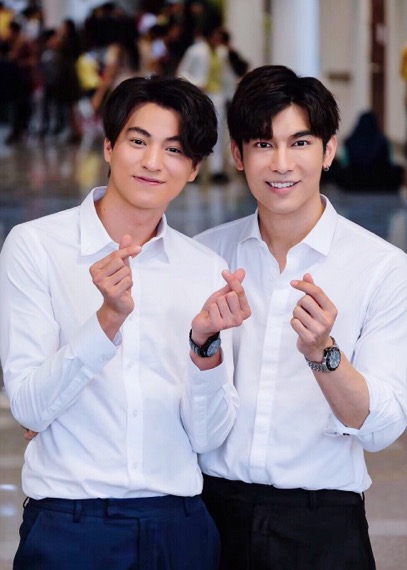Yves Rocher (อีฟ โรเช่) เสิร์ฟความฟินคว้าตัว บอย-ปกรณ์ และคู่จิ้นอย่าง มิว-กลัฟ ร่วมงานเปิดตัวแคมเปญ “Act Beautiful”