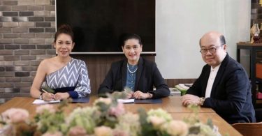 จรดปากกาเซ็นสัญญาประกวด MUT 2020 – Gossip Thai