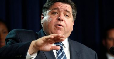 AP Sources: Illinois governor to order shelter in place