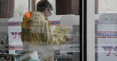 Election limbo as coronavirus outbreak upends US primaries