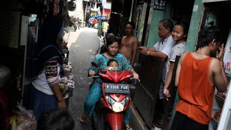 From Dhaka to Gaza: How do you socially distance in a crowd?