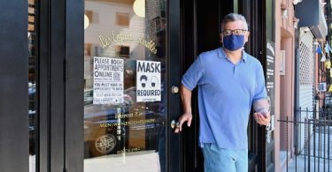 Former virus hotspot New York reopens as cases spike elsewhere – Thai PBS World