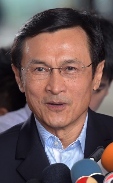 Chaturon casts himself a new political role – Thai PBS World