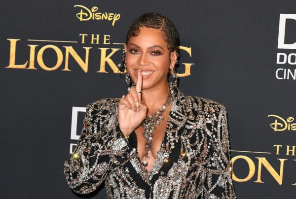 Beyonce decries bigotry in message to graduates – Thai PBS World