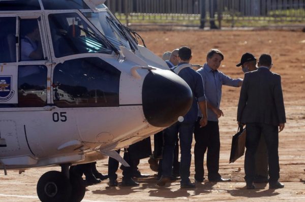 Bolsonaro threatens WHO exit as COVID-19 kills ‘a Brazilian per minute’ – Thai PBS World
