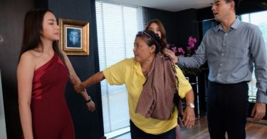 “ปีกหงส์” แซ่บเว่อร์ “คะน้า” รัวตบ “เปรี้ยว” ไม่ยั้ง!!