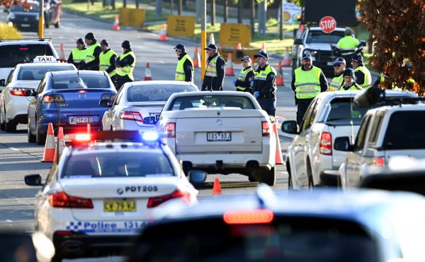 Panic-buying returns as Melbourne braces for lengthy lockdown – Thai PBS World