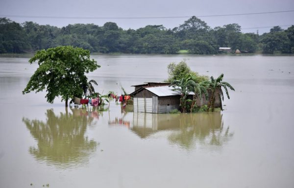 Floods in India, Nepal displace nearly four million people, at least 189 dead – Thai PBS World