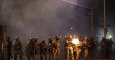 Seattle protesters set fire to juvenile detention center construction site – Thai PBS World