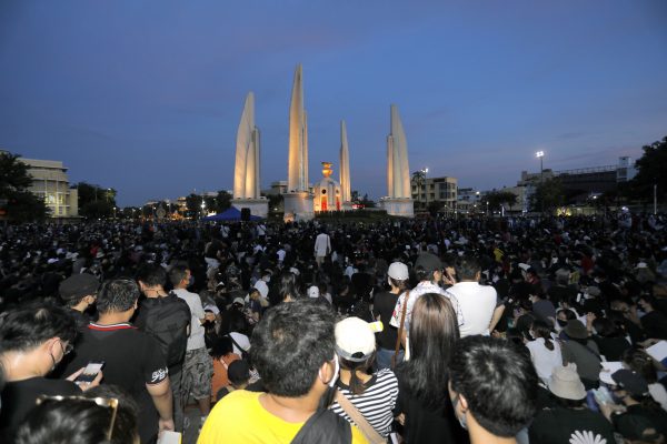 Student protest puts Pheu Thai into perspective – Thai PBS World
