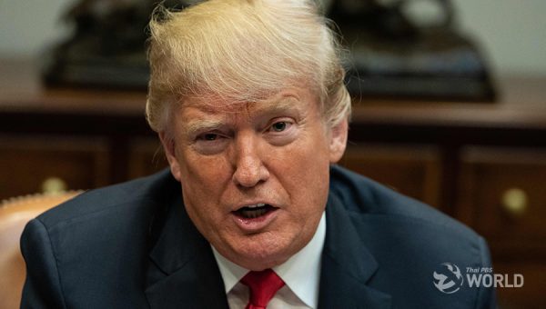Trump finally dons mask as US sets new virus case record – Thai PBS World