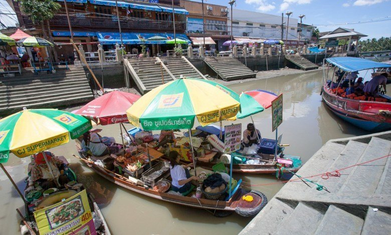 Top Authentic markets near Bangkok