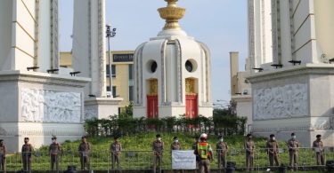 Police exploring legal action against Democracy Monument protest leaders – Thai PBS World