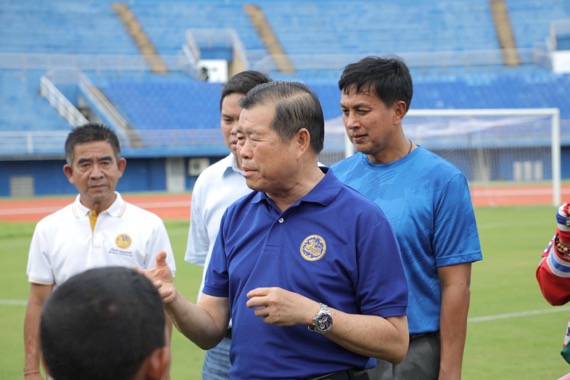“เกรท วรินทร” นำทีมสตาร์ไรเดอร์ ฟาดแข้งทีม “เดอะตุ๊ก ปิยะพงษ์” รณรงค์ “เปลี่ยนน้ำเสีย คืนน้ำใส ให้สงขลา”