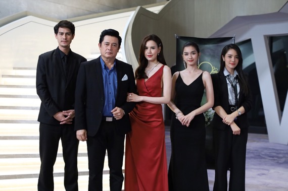 จับตาพระนางดาวรุ่ง “โดนัท-พระพาย” เชือดเฉือนโรแมนติกดราม่า “ฟ้ามีตะวัน”