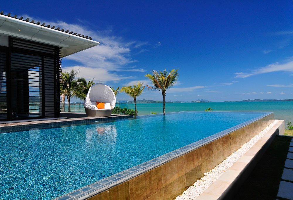 5 Reasons Why Your Next Trip Should Be a BeachFront Villa Vacation in Thailand!