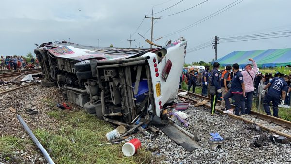 At least 20 killed and 30 injured in a bus-train collision in Chachoengsao