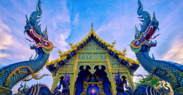 The Top Most Instagram Picture Worthy Temples in Chiang Rai, Thailand!