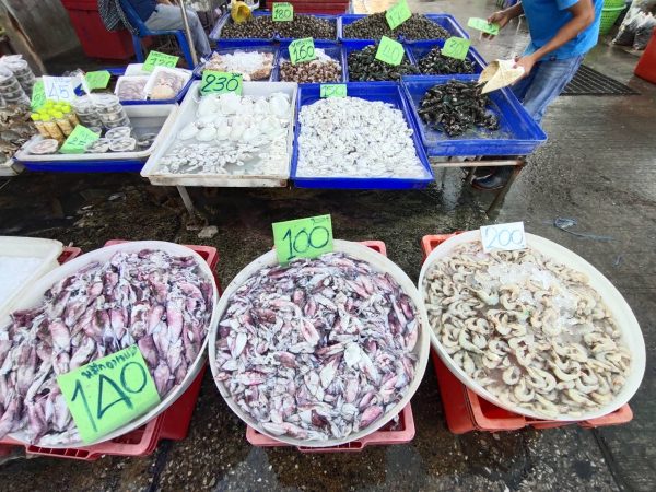 Seafood vendor in Sa Kaew province commits suicide after business fails