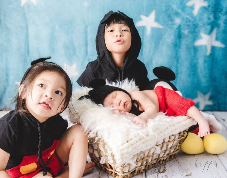 “เบนซ์” เผยภาพ “น้องปราง” แพ้เฉียบพลันต้องเข้าโรงพยาบาลด่วน “มิค” ห่วงลูกจนร้องไห้