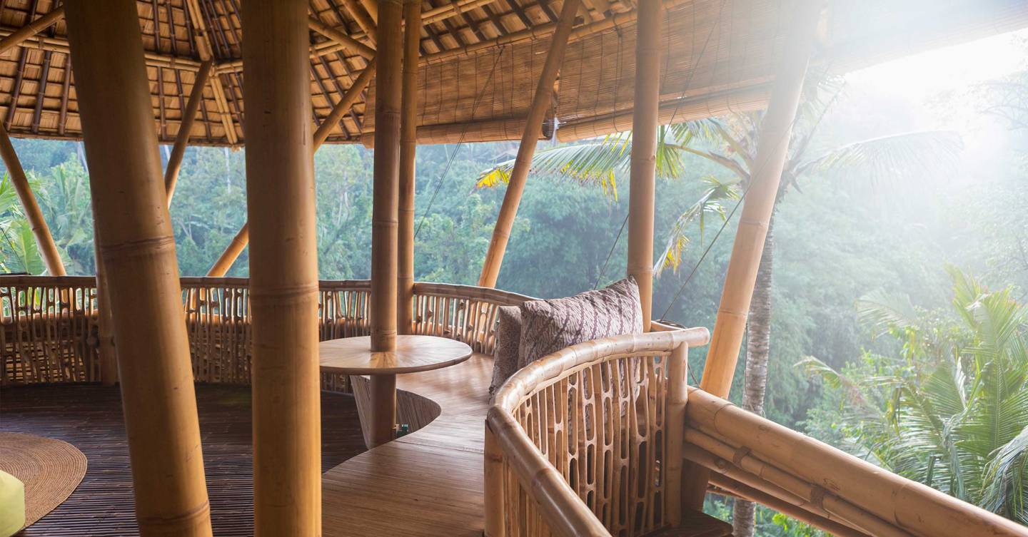 How to reduce plastic waste when you travel