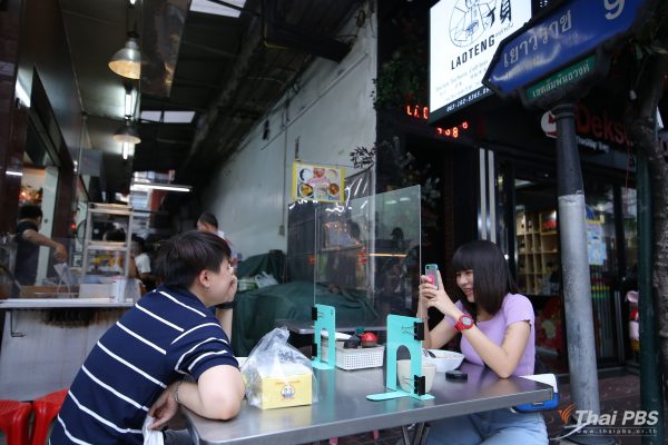 Eateries in Bangkok can cater to dine-in customers up to 7pm only 