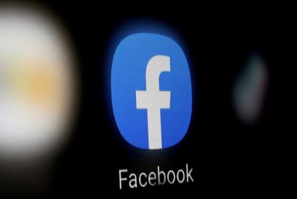 Twitter, Facebook freeze Trump accounts as tech giants respond to storming of U.S. capitol